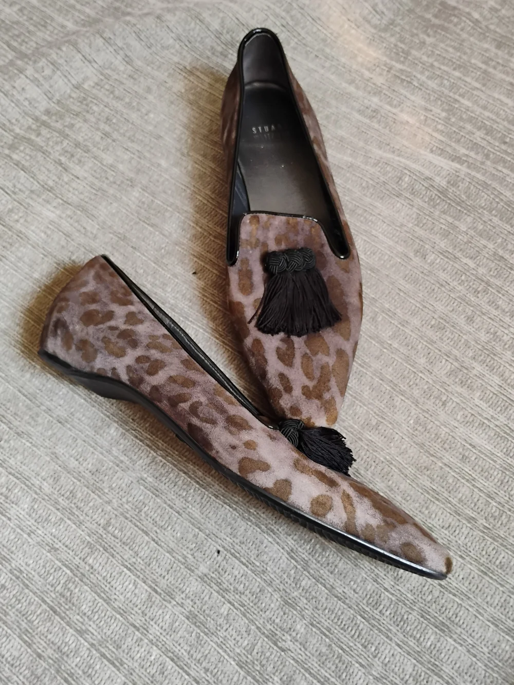 Stuart Weitzman Leopard Print  Tassel Loafers - Size 8.5 M - Made in Spain